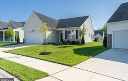 672 MAYFIELD FALLS Drive, NEWARK, DE 19702