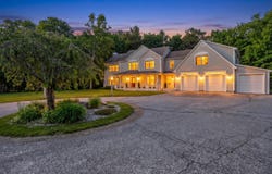 4 Divot Drive, Gray, ME 04039