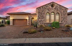 8456 E JASMINE Circle, Mesa, AZ 85207