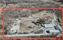 8030 LaCroix Road, Decatur, AR 72722