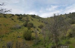 Ellen Blue Rd, Caliente, CA 93518