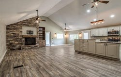 1025 E Triplett Road, Guthrie, OK 73044