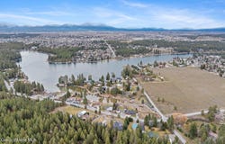 11074 W Riverview Dr, Post Falls, ID 83854
