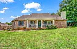 541 Sandy Springs Rd, Maryville, TN 37803