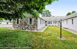 2874 Twelve Oaks Drive, Charlotte, MI 48813
