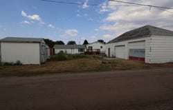 109 8th Ave NW, Sidney, MT 59270