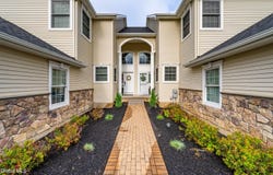 9 Davis Court, Albany, NY 12208