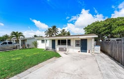 707 S Broadway, Lantana, FL 33462