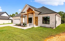8024 CREEK ROCK Cove, Alexander, AR 72002