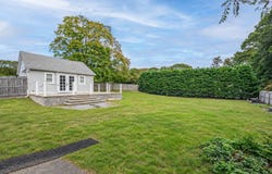 16 Squiretown Road, Hampton Bays, NY 11946