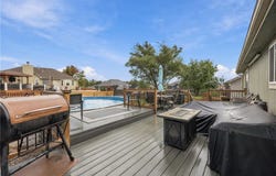 1010 E 16th Street, Kearney, MO 64060