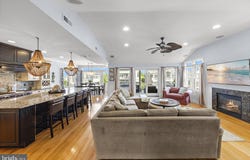 42 N 20TH Street E, SURF CITY, NJ 08008