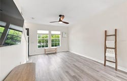13158 THOROUGHBRED Loop, LARGO, FL 33773