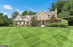 284 WALKER Road, MACUNGIE, PA 18062
