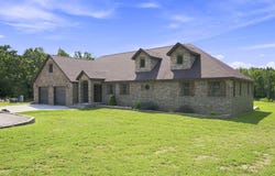 1295 Spring Valley, Marshfield, MO 65706
