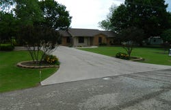 1004 Palamino Drive, Leonard, TX 75452