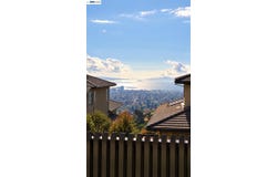 6801 Buckingham Blvd, Berkeley, CA 94705