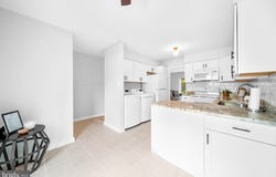 1386 NORTHGATE Square, RESTON, VA 20190