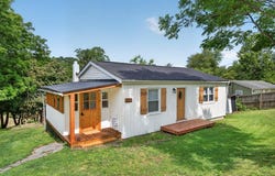 710 Anderson Ave, Marion, VA 24354