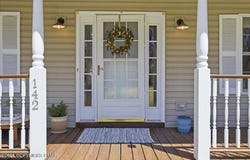 142 Stillwater Drive, Pocono Summit, PA 18346