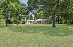 15611 FM 1013, Spurger, TX 77660