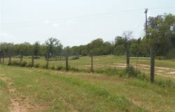 90 Romberg Road, Dale, TX 78616