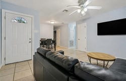 8416-18 VALOR Drive, Chalmette, LA 70043