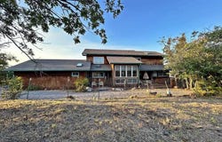 2307 Owens Way, Hornbrook, CA 96044
