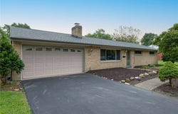 1100 Donson Drive, Kettering, OH 45429
