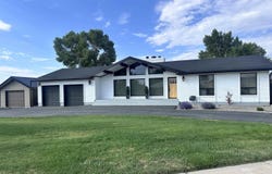 1337 Uinta Dr, Kemmerer, WY 83101