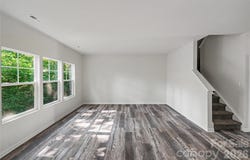 5146 Mark Drive NE, Hickory, NC 28601