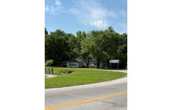 103 Pirate Lane, Crane, MO 65633