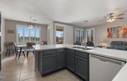 3605 E MEADOWVIEW Drive, Gilbert, AZ 85298