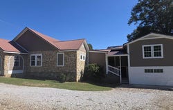 65978 HIGHWAY 22, ROANOKE, AL 36274