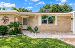 304 Sunflower, Marion, TX 78124