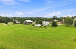 985 E Pike Rd, White Twp, PA 15701