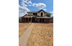 405 Raintree Circle, DeSoto, TX 75115