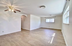 121 Young, Universal City, TX 78148