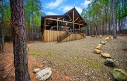 240 Bear Hickory Trail, Broken Bow, OK 74728
