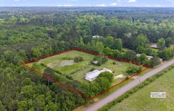 452 County Rd 336, De Berry, TX 75639