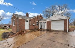 627 Poland Avenue, Struthers, OH 44471