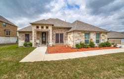 528 Lilly Blf, Castroville, TX 78009