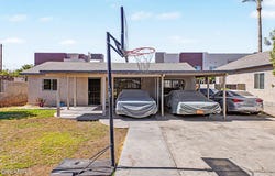3915 E CHEERY LYNN Road, Phoenix, AZ 85018