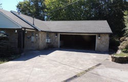 8325 SHARP Rd, Powell, TN 37849