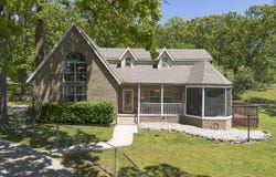 137 Hillside Loop, Marshfield, MO 65706