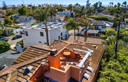 618 Gravilla Pl, La Jolla, CA 92037