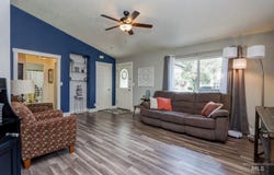 2061 Shelley Dr, Payette, ID 83661