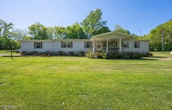 21570 Alvarado Road, Abingdon, VA 24211