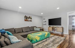 20867 SW ZURICH Ct, Beaverton, OR 97078