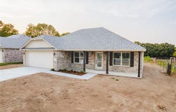 403 E Dorcus ST, Roland, OK 74954